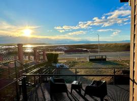 Cabañas El Calafate Ice City, hotel in El Calafate