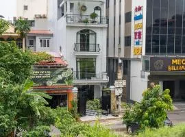 The Dahlia Hotel & Apartments