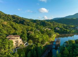 Miyue Shenzhen Tianlu Secret Wild Wizard Holiday Hotel, hotel in Shenzhen