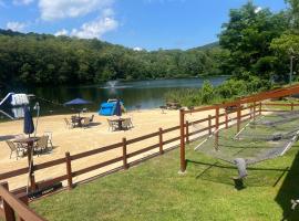 Happy Camper, hotel in Sussex
