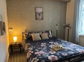 Affordable Golden Mile Hotel In Blackpool Close To The Beach And Blackpool City Centre