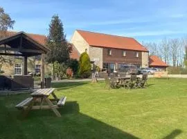 Cottage Lea's Country Hotel & Restaurant