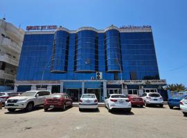 فندق سماء الإمارات, hotel in Khawr Maksar