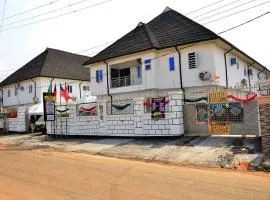 Triple J's Inn & Apartments