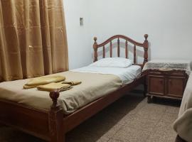 Hospedaje J Y K, Hotel in La Rioja