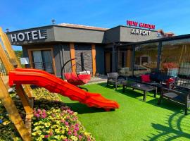 New Garden Airport Hotel, hotel em Arnavutköy