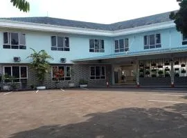 Belvilla Bogor near Citra Alam Riverside formerly Aries Biru Hotel