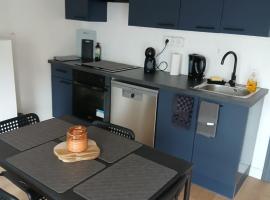 Maison Jardin aéroport Charleroi, hotel em Charleroi