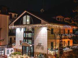 Hotel Petite Fleur, hotel in Roccaraso