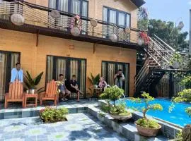 Tamcoc De Master Lux Bungalow & Restaurant