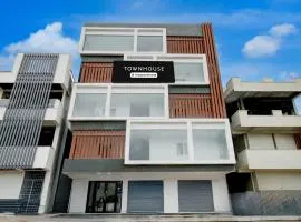 Super Townhouse B N Reddy Formerly Capitol Stay Inn