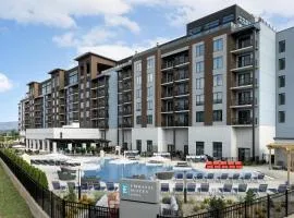 Embassy Suites By Hilton Pigeon Forge Resort