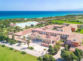 Club Hotel Marina Beach, hotel in Orosei