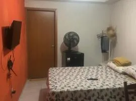 Pousada da Neném - Quarto Tangerina