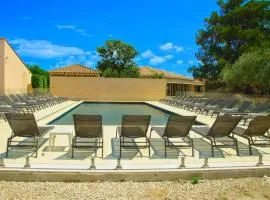 Golden Tulip Avignon Le Paradou