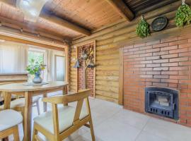 Bedugnės pirtelė - Cosy Sauna House, hotel en Vilna