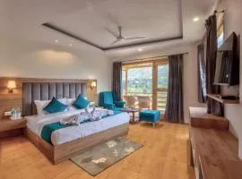 Hotel Kasauli Grand II Parking I Lawn I Beautiful Scenic View I Restaurant