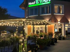 Hotel Evan u Hoffera, hotel in Topoľčany