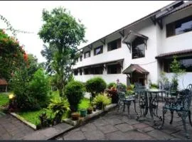 Graha Asri Hotel by Qinarya