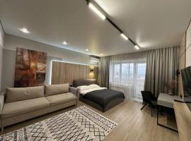 Современные аппартаменты в центре города, hotel in Kostanay
