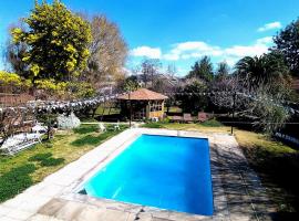 Hostal Pando, hotel in Santa Cruz