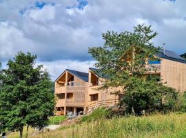 Schwarzwalddeck Deckhäuser, hotel in Bad Herrenalb