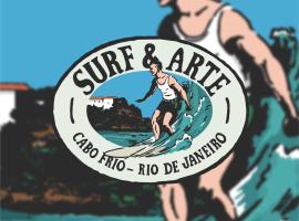 Surf & Arte Hostel, hotel v destinaci Cabo Frio