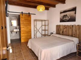 Casa l'Arrossal - Adults Only, hotel in El Poblenou del Delta