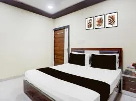 Hotel O A A Royal
