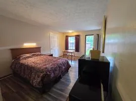 Deerfield Lodge