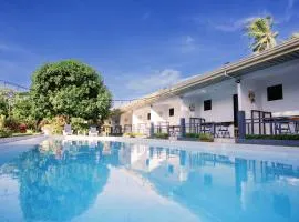 Selectum Mangrove Resort