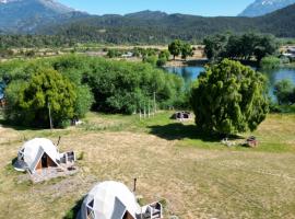 Nomade Patagonia Glamping & Domos, hotel in Trevelin