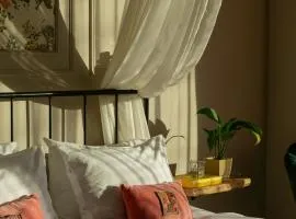 Galavani By Vintage Hotel Collections