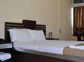 Hotel Navadeep, ξενοδοχείο σε Cuncolim