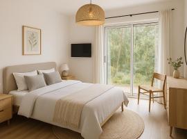 Les Prés、Noaillanのホテル