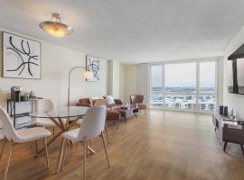 Marina Edge Bright 1BR 1BA Condo by the Beach, ξενοδοχείο στο Λος Άντζελες