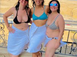 Triangle Pyramids Boutique, Hotel in Giza