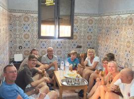 Aéroport hostel et chambre appartement studio Marrakech, hotel in Marrakech