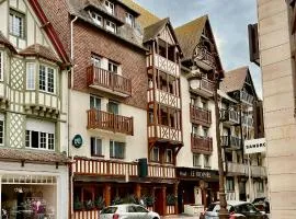 Le Trophée Boutique Hôtel Spa- La Loggia Appart'hôtel