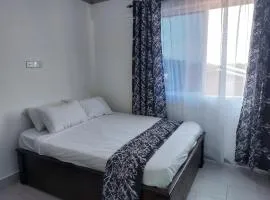 Shores Hotel
