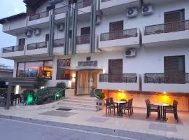Hotel Prigipikon Suites and sofites