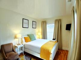 Pleasant Private Room in Washington DC, ξενοδοχείο στην Ουάσινγκτον