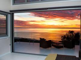 Allure at Hyams Beach - seconds to white sands, hotel v destinaci Hyams Beach