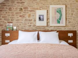 ALFRED HOTELS Beaune La Madeleine: Beaune şehrinde bir otel