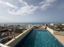 Piscine à débordement, Rooftop, Vue Mer & Babyfoot, hotel sa Dakar
