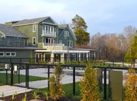 The Stonebreaker Hotel