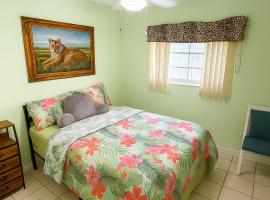 Peaceful Stay By Miami Zoo, hôtel à Palmetto Estates