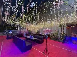 COMFORT STAY- SAHEED PATH AHIMAMAU NEAR LULU Mall
