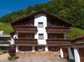 Eckis Appartements,位于施伦斯的酒店