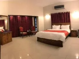 Karachi lodge